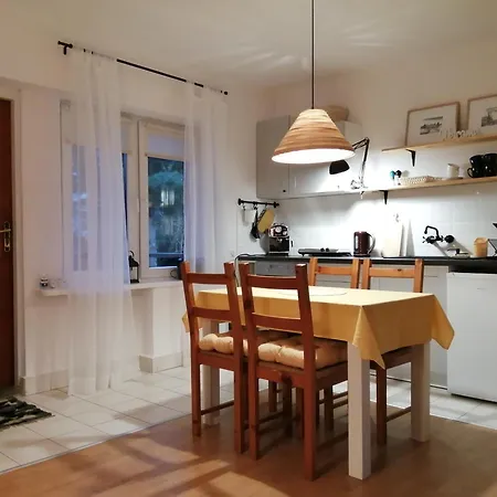 Przystanek Trzescianka Apartment Room photo