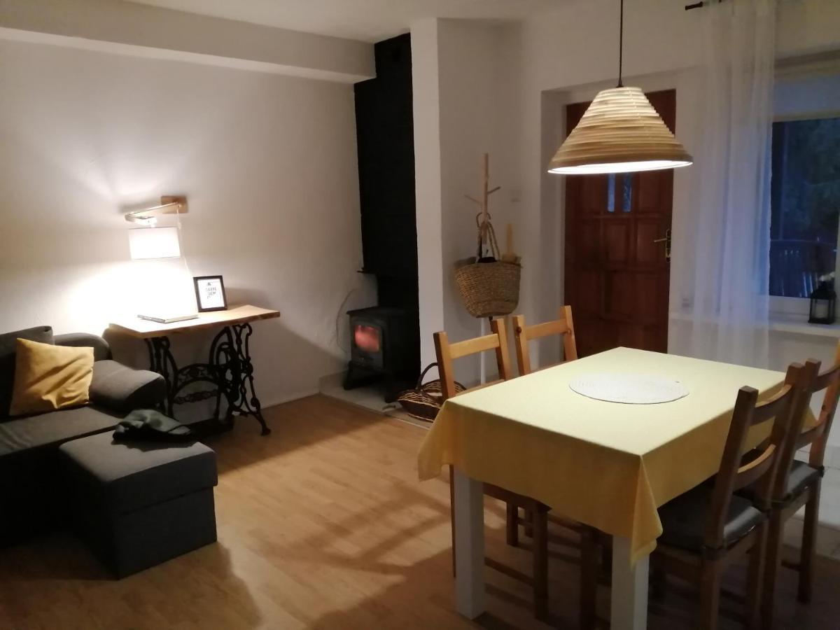Przystanek Apartment Trzescianka